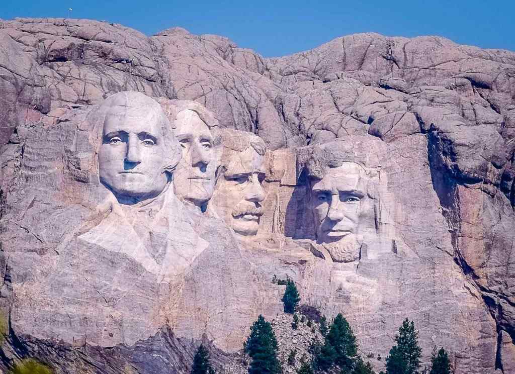 Mount-Rushmore